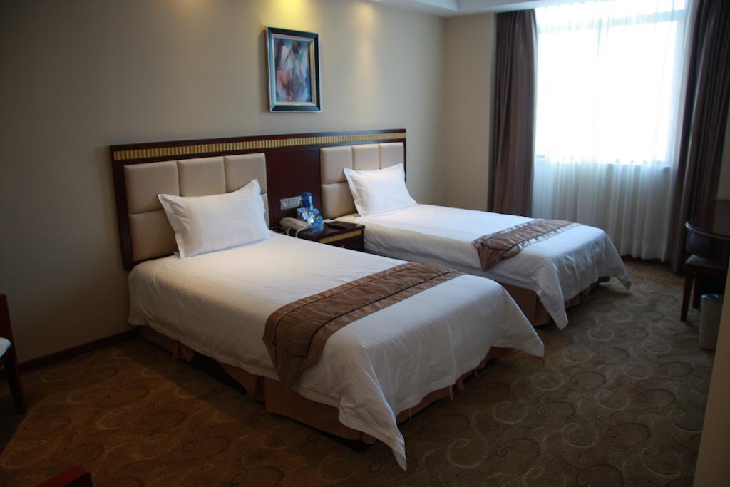 Greentree Inn Guangdong Shantou Chengjiang Road Business Hotel Exteriör bild
